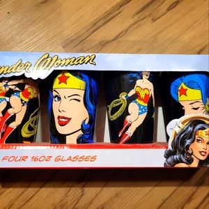 Wonder Woman Glasses 16oz 4 Pack
